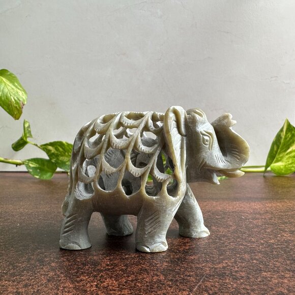 Carved Soapstone Elephant Figurine - Picture 5 of 7